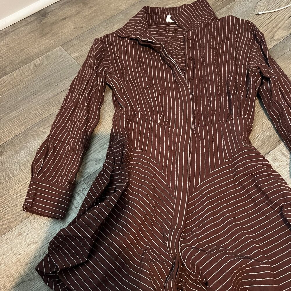 WHITNEY MINI DRESS - LINEN LOOK LONG SLEEVE SHIRT DRESS IN CHOCOLATE PINSTRIPE 2 - Picture 10 of 16